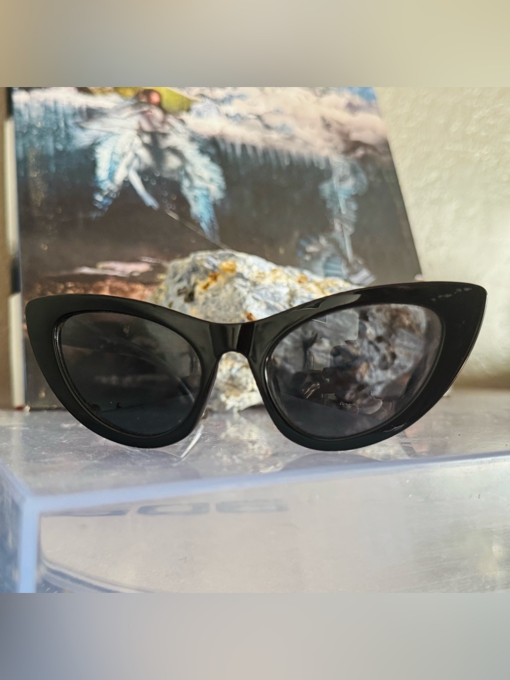 VTG Black Cat Eye Sunglasses - Women Accessories
